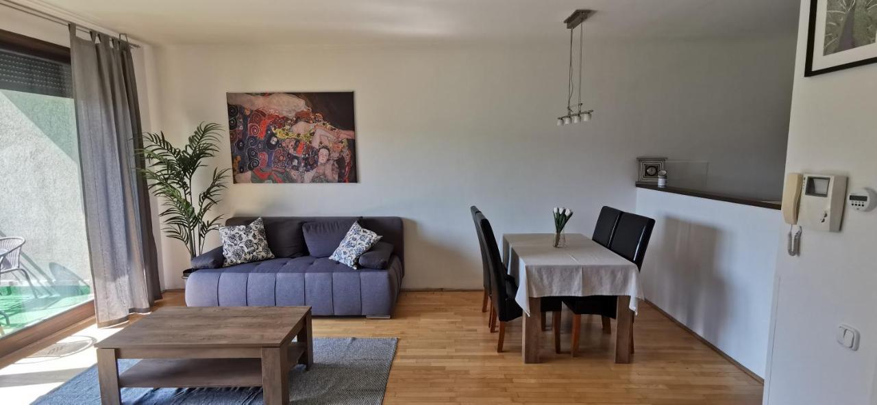 Kazinczy 52 B Apartment Budapest Ngoại thất bức ảnh