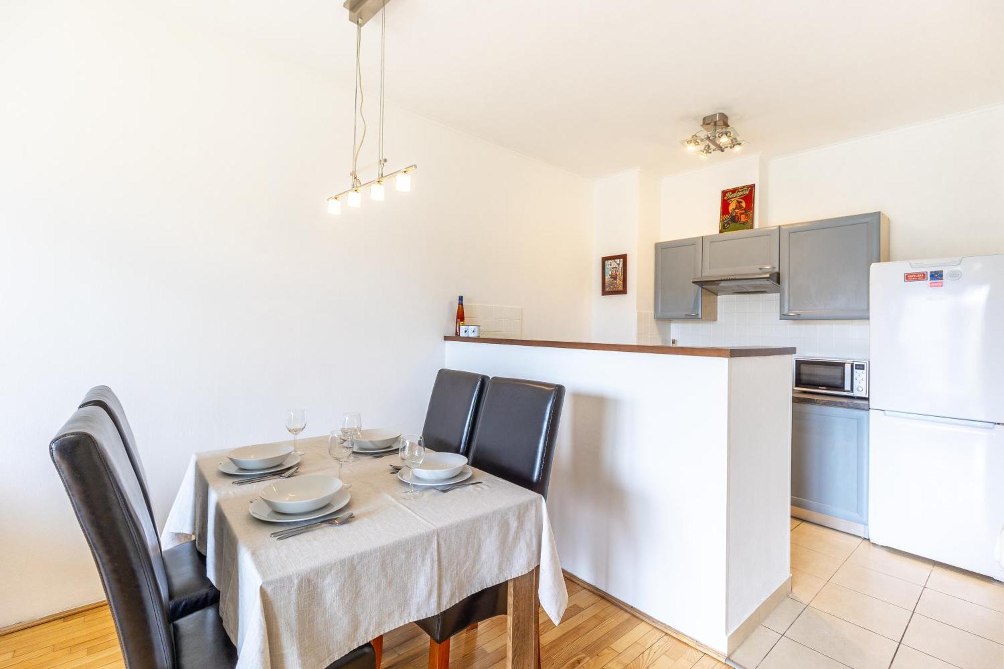 Kazinczy 52 B Apartment Budapest Ngoại thất bức ảnh